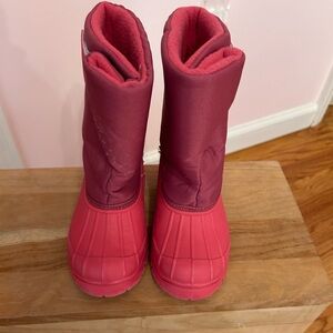 Tundra Pink Snow Boots!